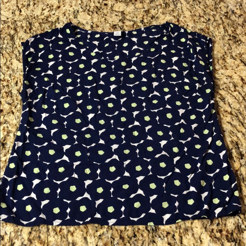 Old navy blouse size large
